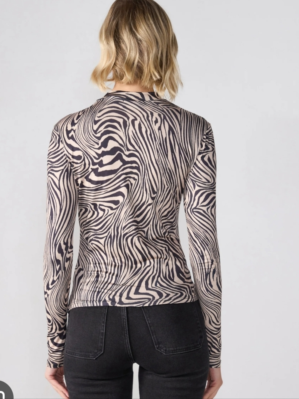 Sheer Pattern TOP NWT - Picture 6 of 8